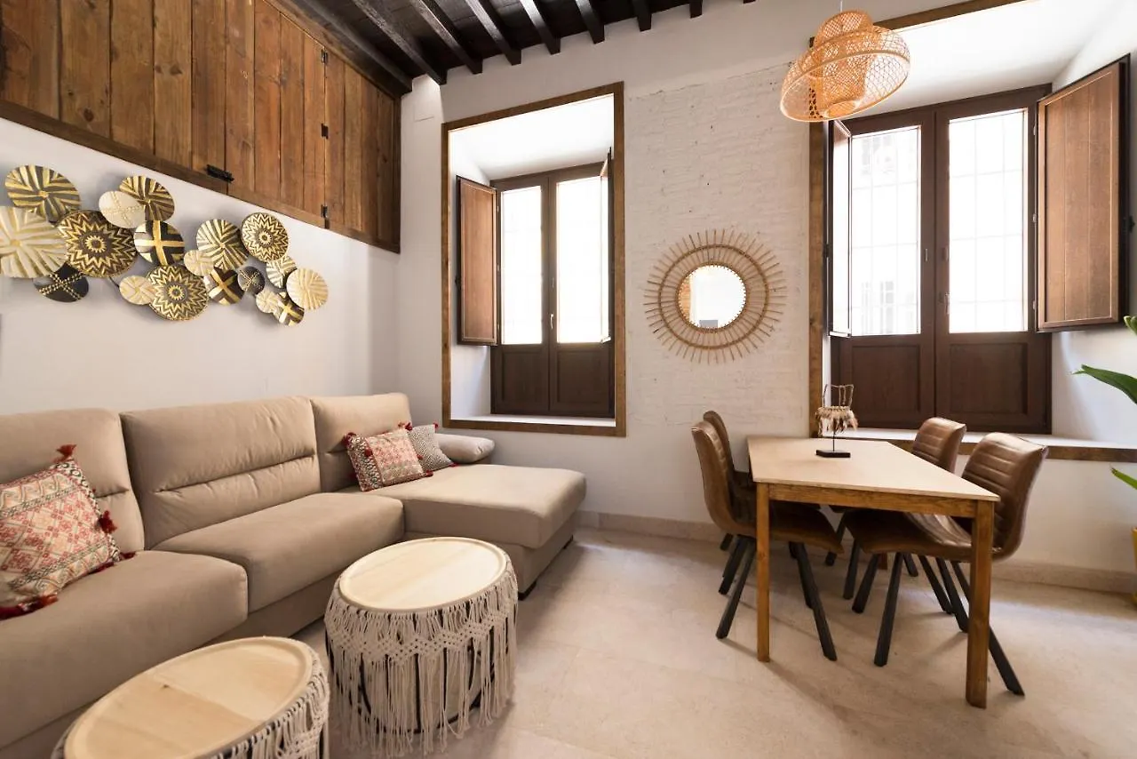 Apartamentos Simba Malaga 0*,  Spain